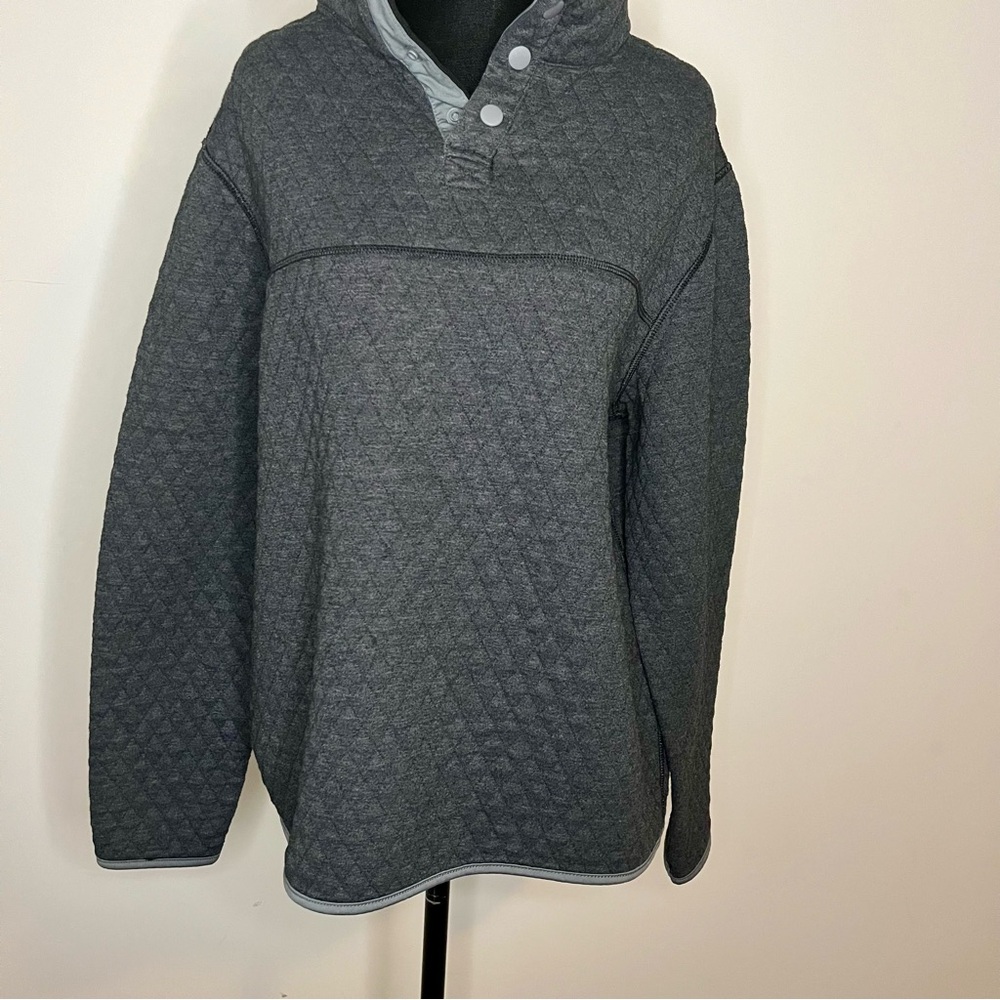 Men’s Reversible Quilted Pullover, Lightweight Jacket. Black/Gray. XL